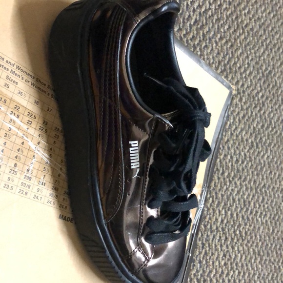 Puma - Picture 1 of 4